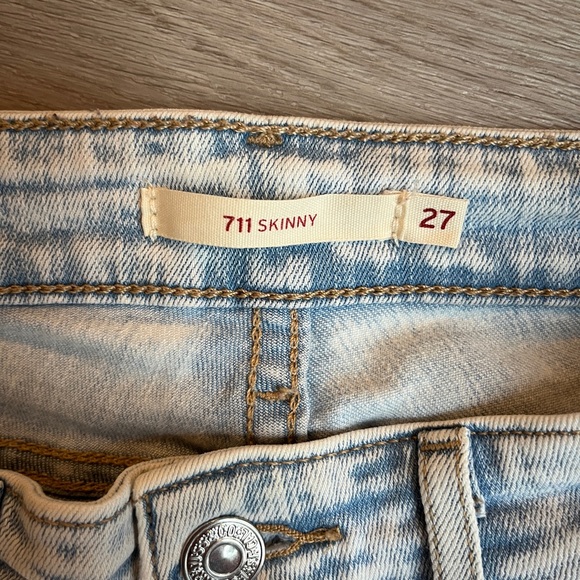 Levi’s 711 Skinny Jeans - Picture 7 of 8
